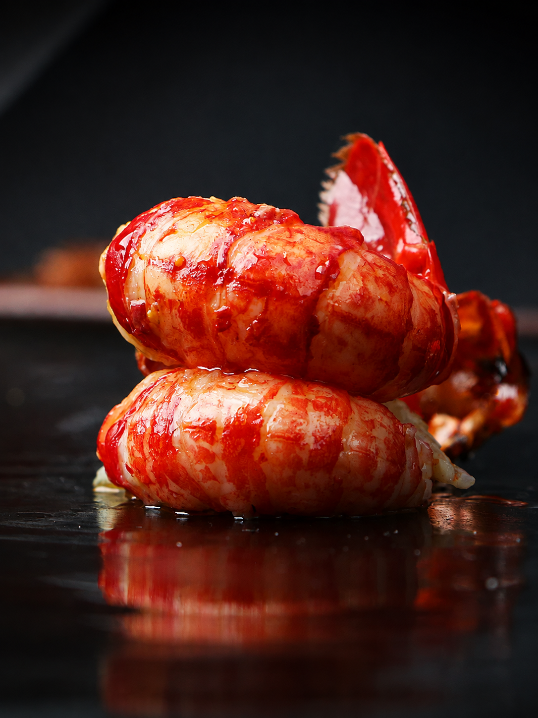 Fresh lobster tail meat with shell-Amy